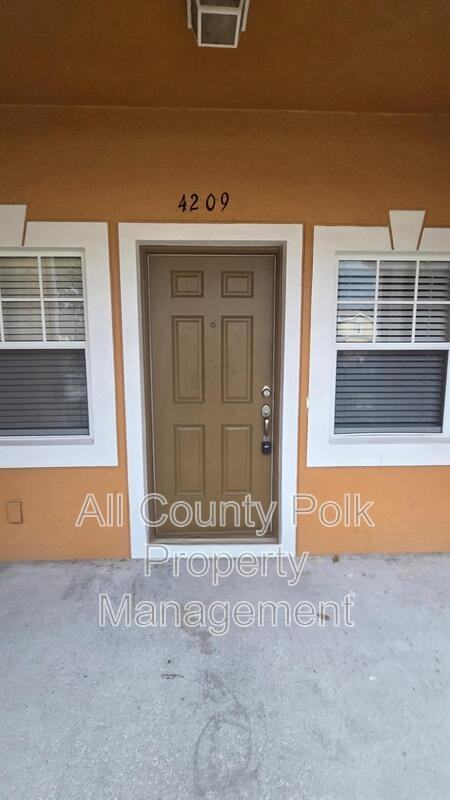 4209 Winding Vine Dr - Photo 2 of 23