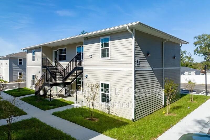 915 Ariana St #34 - Photo 4 of 20