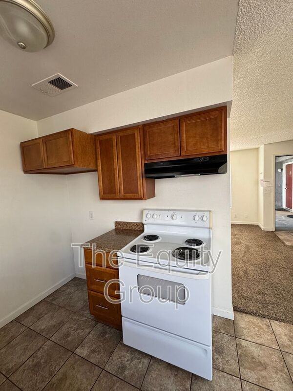 1707 E Douglas Ave #N - Photo 6 of 13