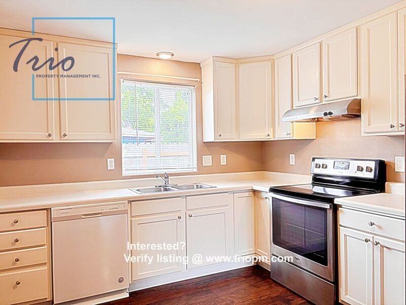 3595 Marshall Ave - Photo 2 of 20