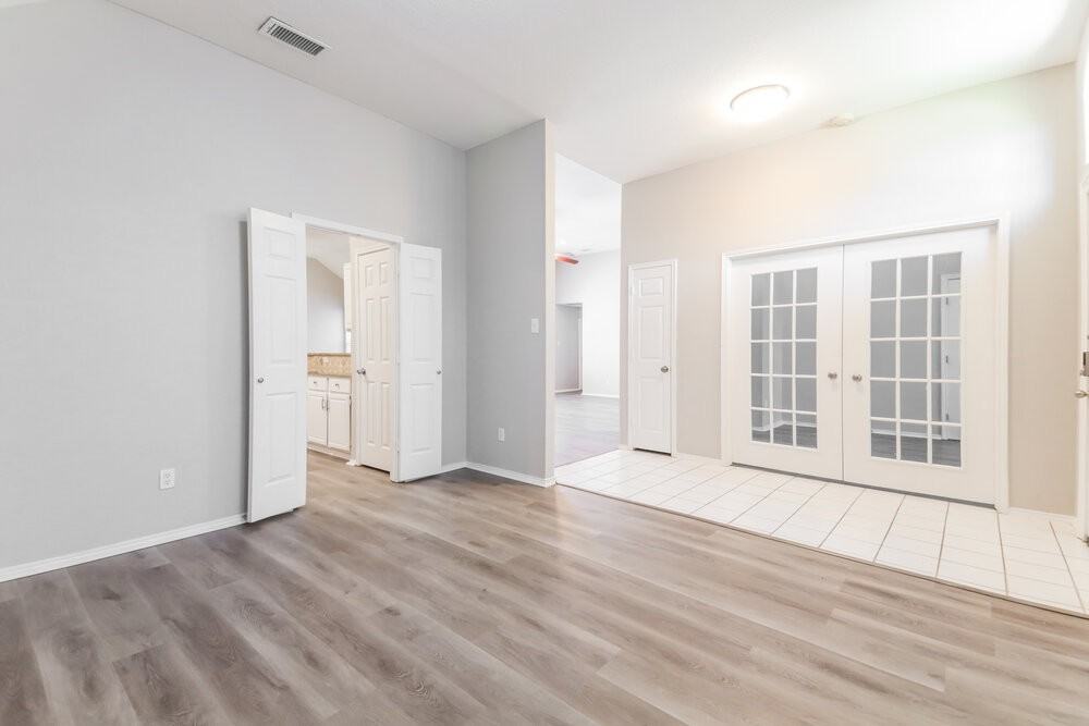 6606 Stamps St - Photo 6 of 16