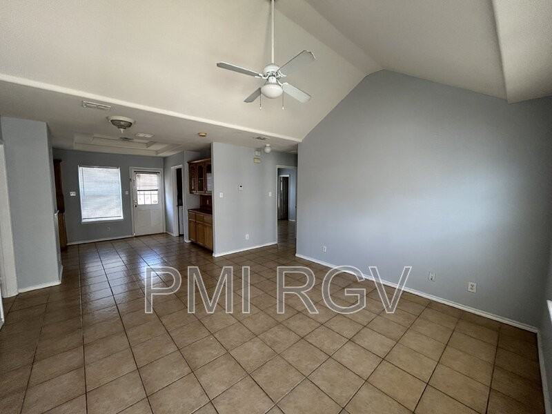 2508 Toledo Ave #3 - Photo 2 of 15