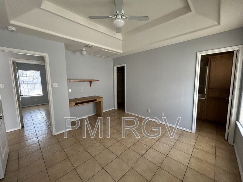 2508 Toledo Ave #3 - Photo 6 of 15