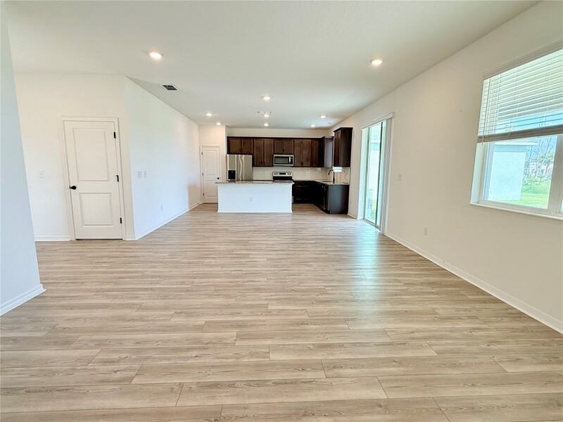 9544 Sandy Bluffs Cir - Photo 3 of 29