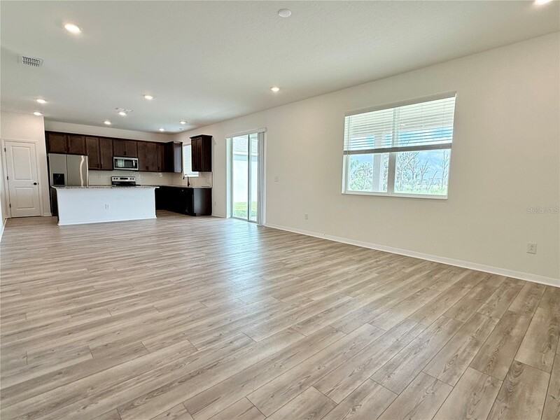 9544 Sandy Bluffs Cir - Photo 4 of 29