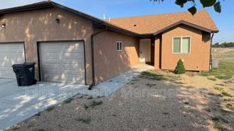 983 S Palomar Dr - Photo 1 of 1