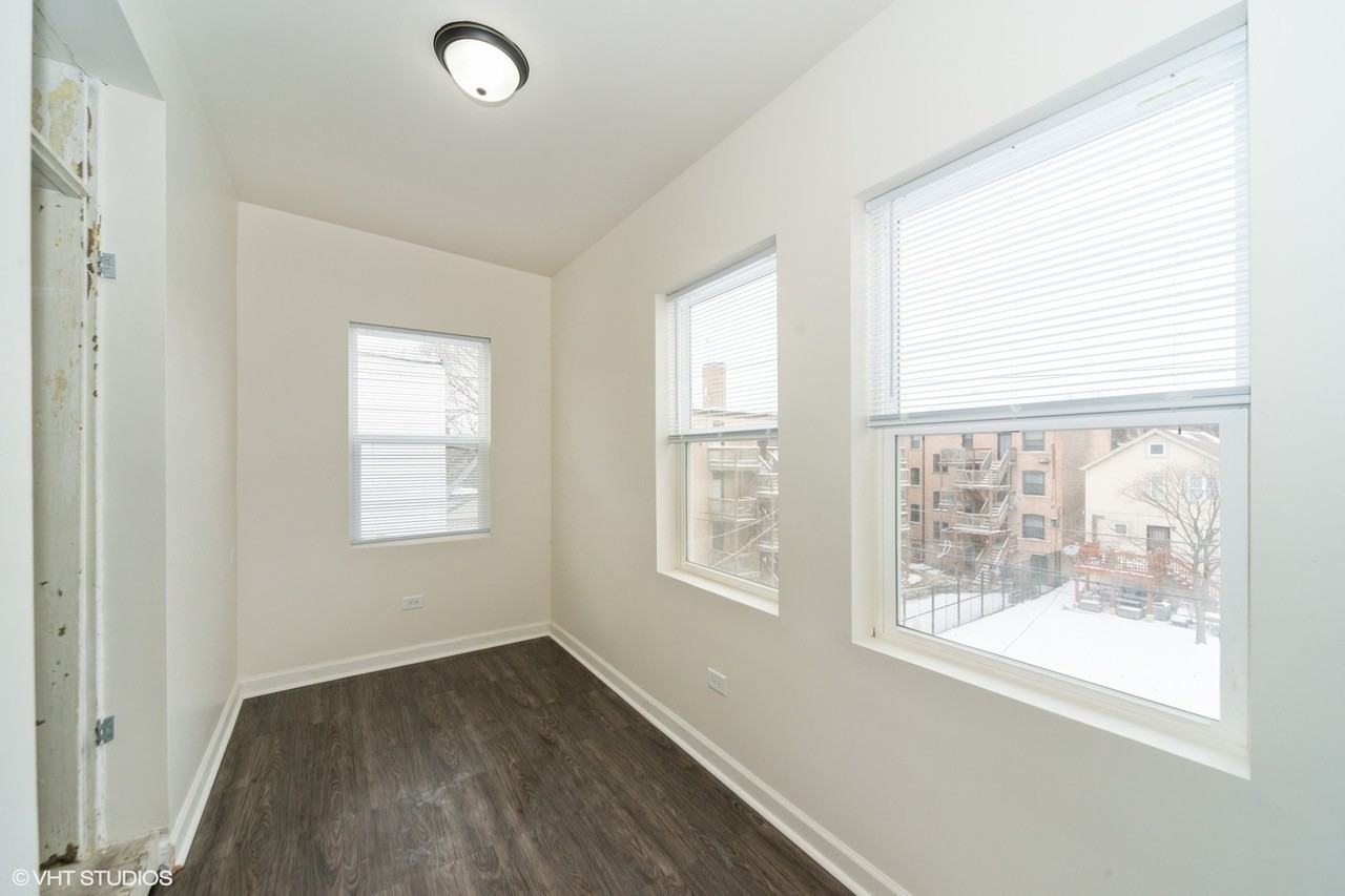 4934 West Jackson Boulevard #2E - Photo 7 of 7