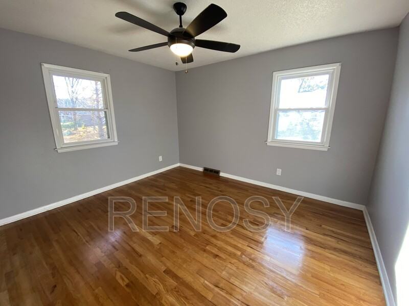 2761 Skeies Dr - Photo 7 of 11