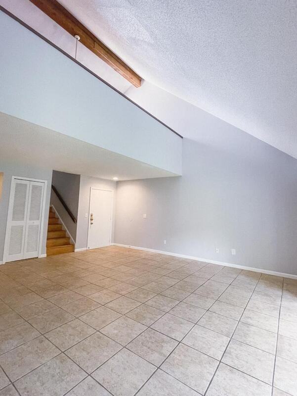 5143 Puritan Cir - Photo 6 of 26