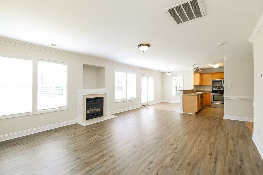 13515 Stones Landing St - Photo 6 of 17