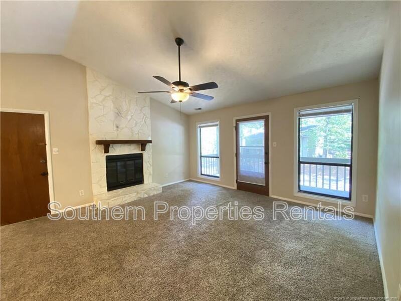 1853 Tryon Dr - Photo 4 of 6