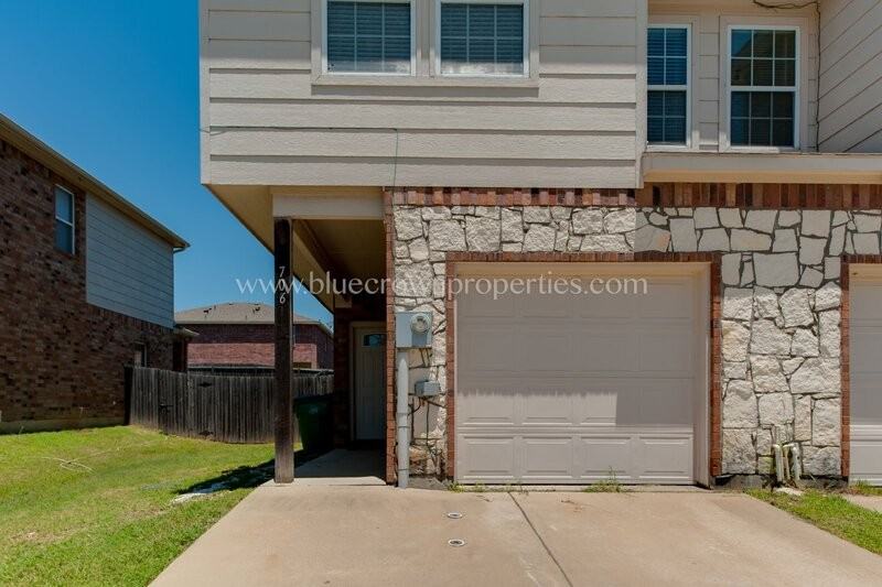 706 Parkplace Rdg - Photo 4 of 28