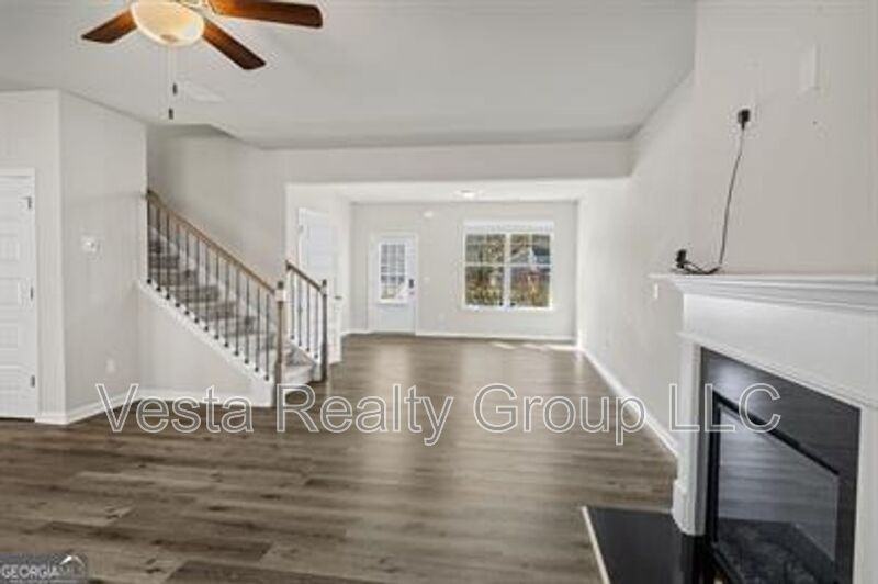 121 Lexington Place Dr - Photo 6 of 21