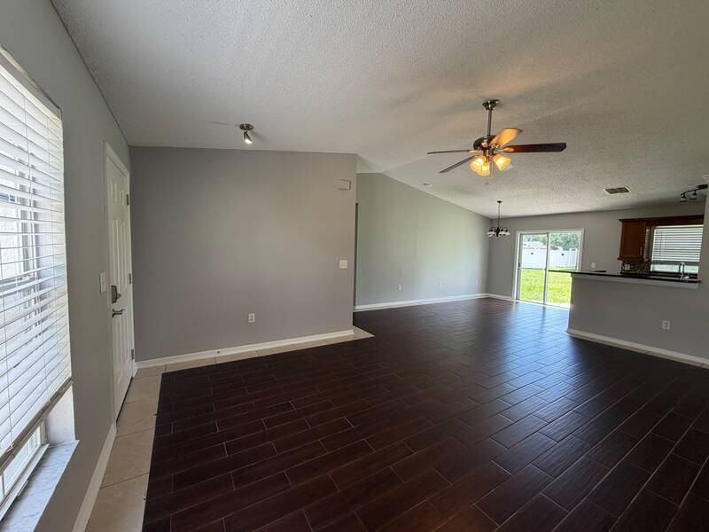 111 Newham Way - Photo 2 of 10