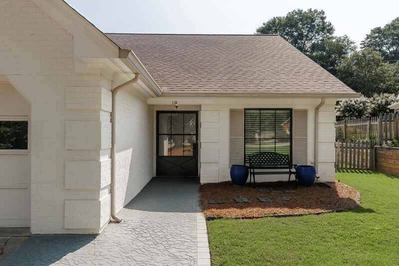 112 Lucy Ln - Photo 4 of 29