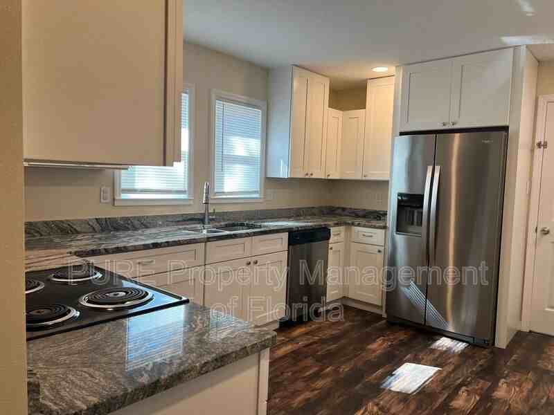 5625 Se 109th Pl - Photo 7 of 37