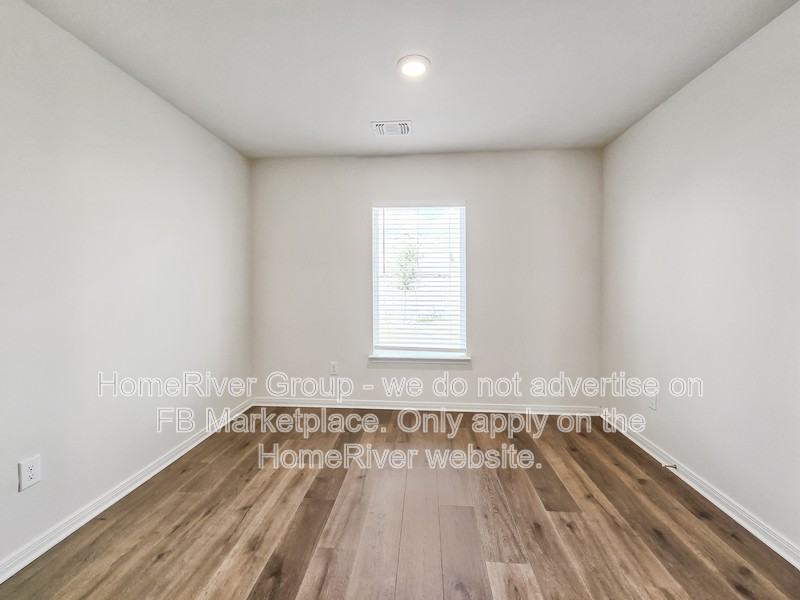 9972 Fighting Falcon Way - Photo 4 of 24