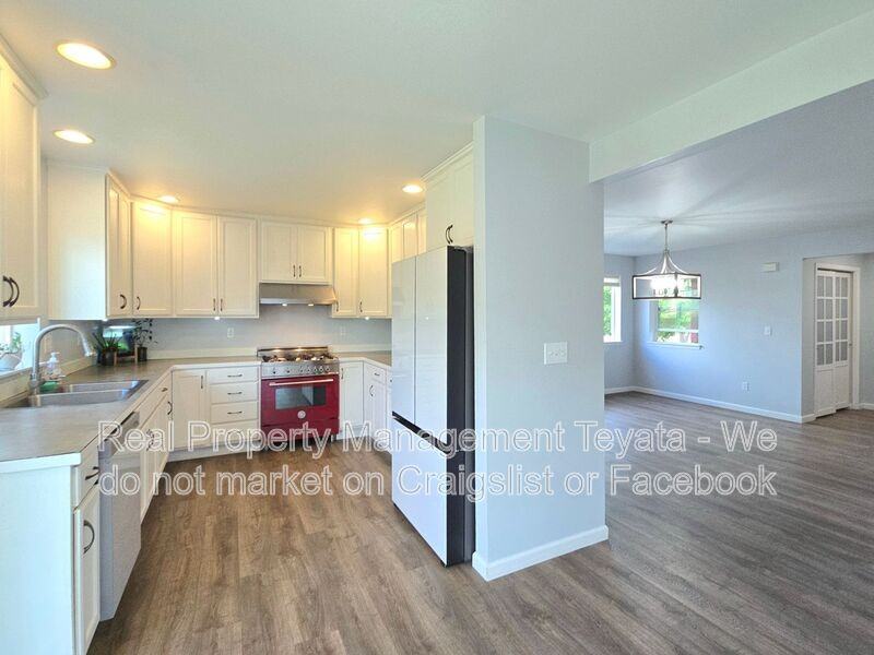 4814 Starfish Ln - Photo 6 of 29