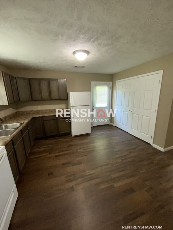 1838 Curry St - Photo 3 of 17