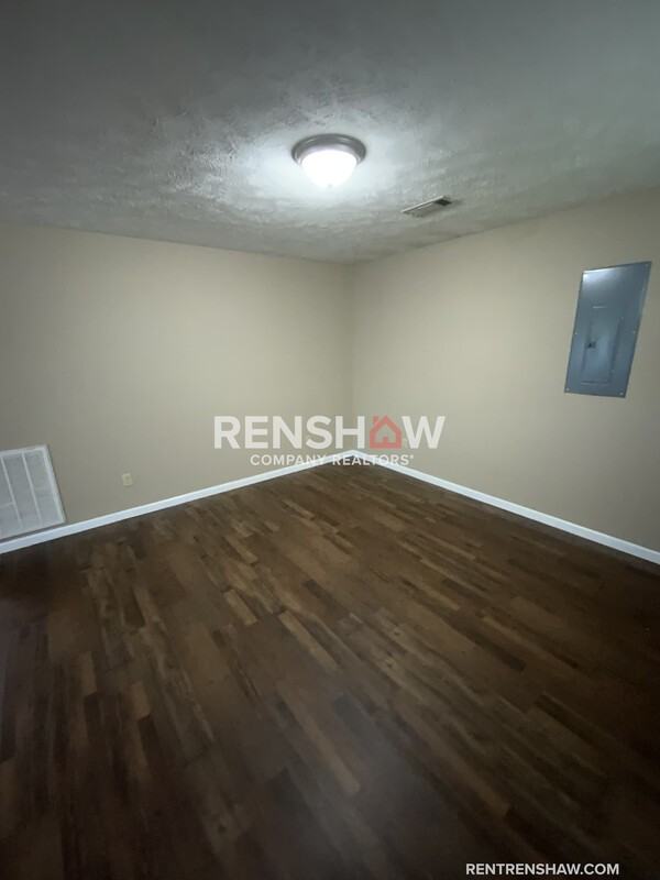 1838 Curry St - Photo 4 of 17