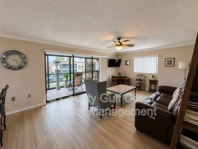 1737 Bonitas Cir - Photo 2 of 18