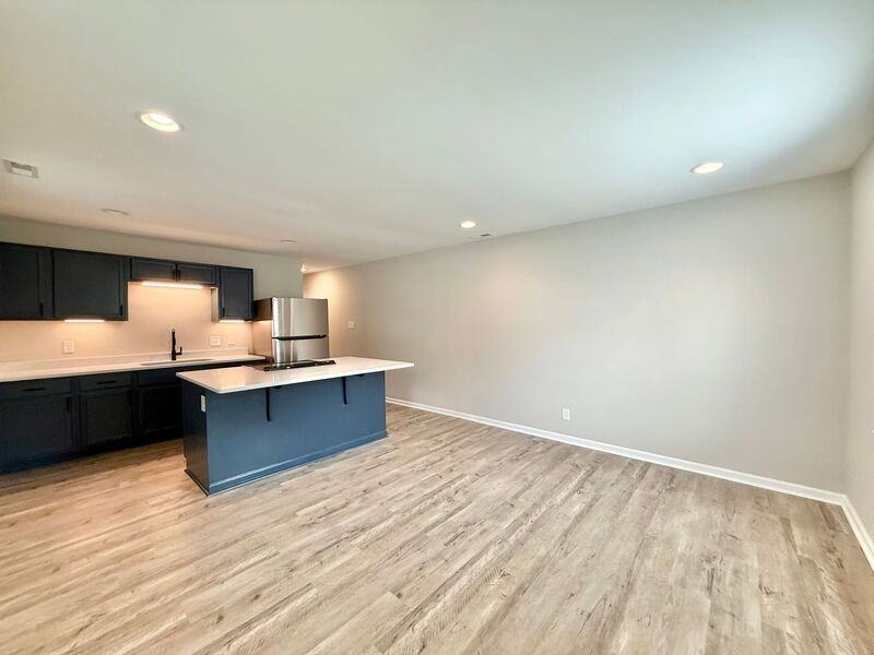 615A Burlington Ave #A - Photo 5 of 13