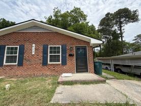 615B Burlington Ave #B - Photo 1 of 1