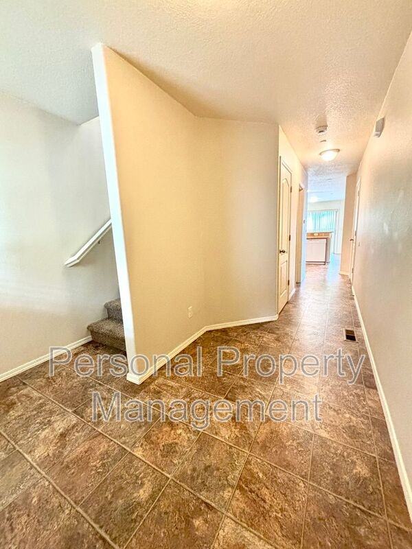 3407 Nw 47th Dr - Photo 3 of 22
