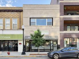 3138 N Lincoln Ave #1R - Photo 1 of 1