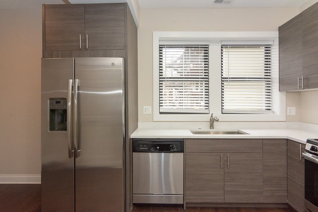 2228 N Sawyer Ave #1E - Photo 4 of 20