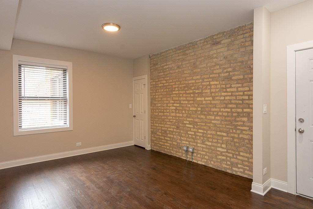 2228 N Sawyer Ave #1E - Photo 7 of 20