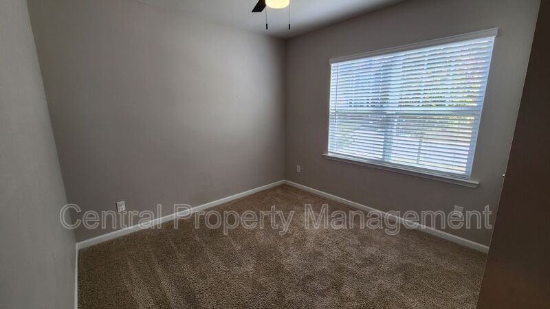 731 Liberty Walk Ln - Photo 5 of 30