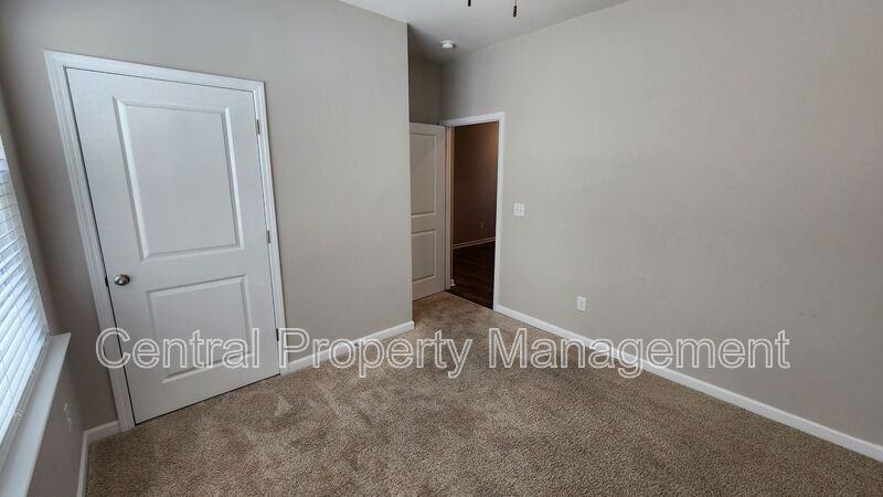 731 Liberty Walk Ln - Photo 6 of 30
