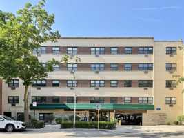 featured image of 530 W Surf St #417