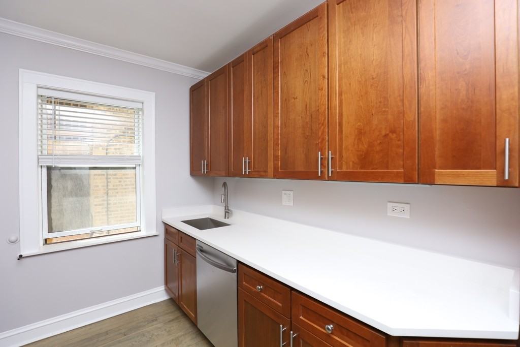 1352 W Carmen Ave #1N - Photo 3 of 21