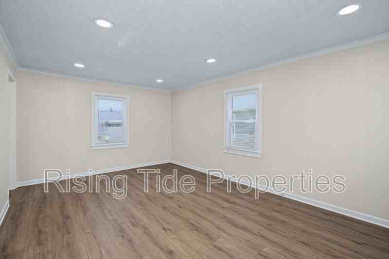 1607 Montgomery Ave - Photo 6 of 34