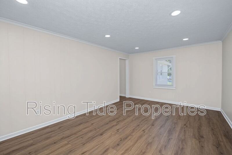 1607 Montgomery Ave - Photo 7 of 34