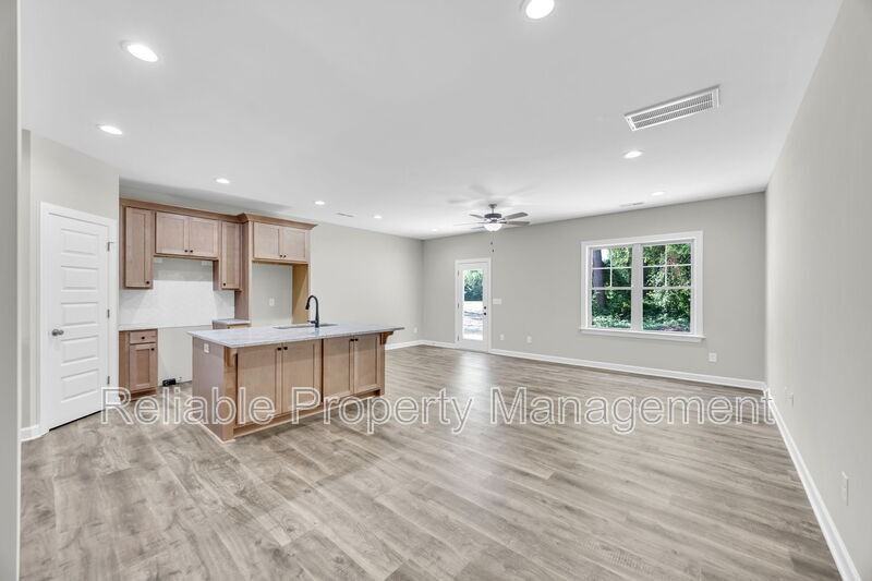 513 B H Parrish Rd - Photo 6 of 15