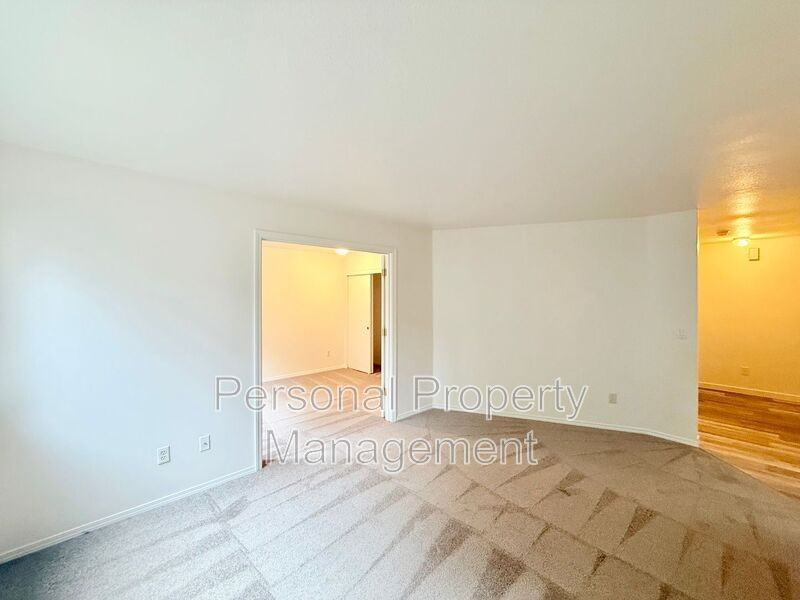 3412 Ne 66th Ave #A07 - Photo 6 of 17