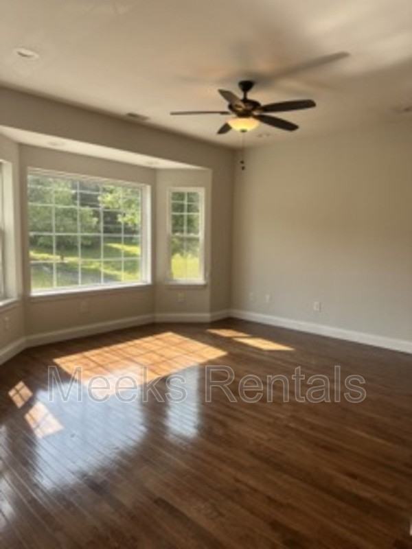 104A Sunnybrook Dr - Photo 3 of 6