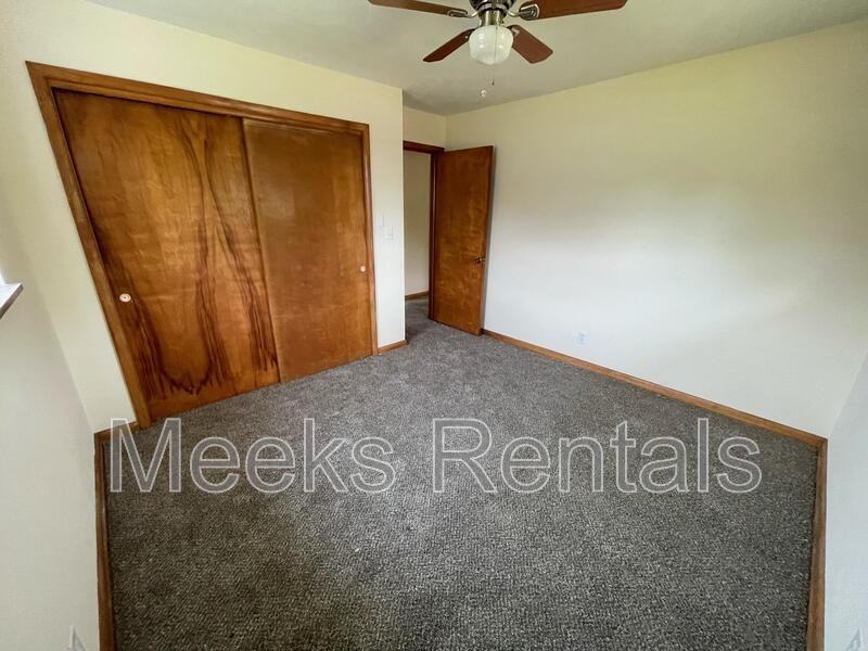 3670 Teays Valley Rd - Photo 6 of 10