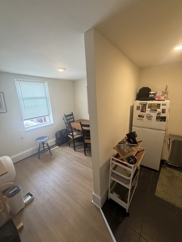 1526 Christian St - Photo 3 of 11
