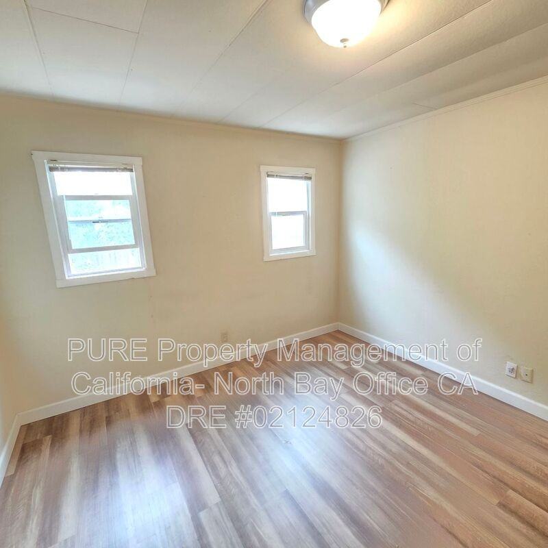 4 Kandace Ct - Photo 3 of 10