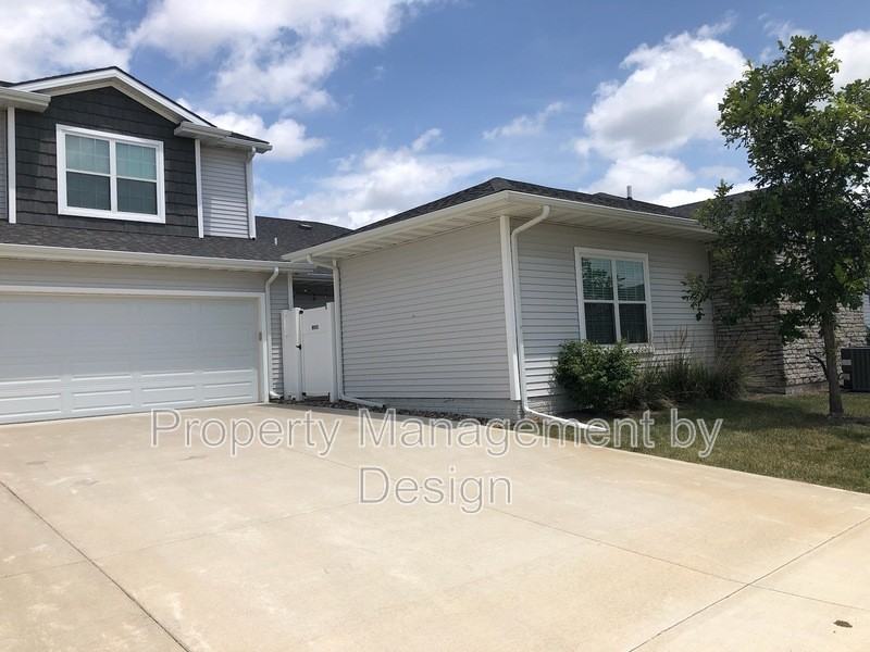 8951 Calpurnia Dr - Photo 2 of 22