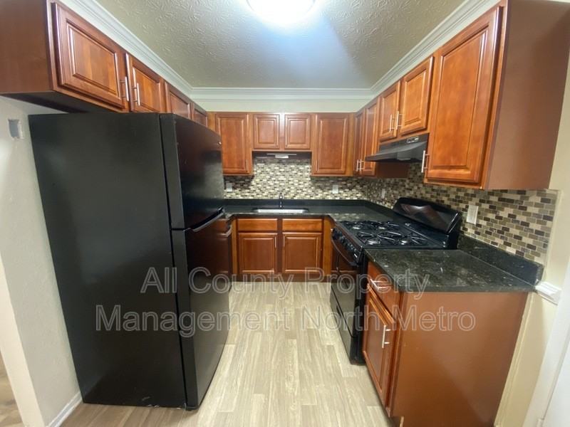 3054 Destin Cir - Photo 3 of 14