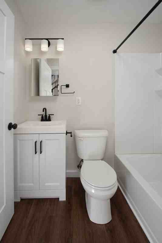 6D Kirby Rd - Photo 2 of 12