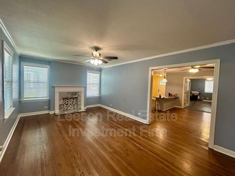 122 E Dalzell St - Photo 5 of 33