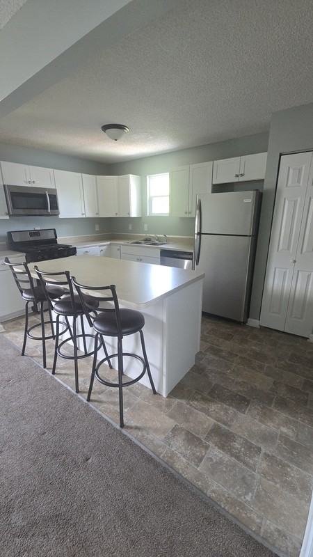 312 W 5th St #B - Photo 2 of 11