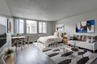 311 W Franklin St #210 - Photo 1 of 1
