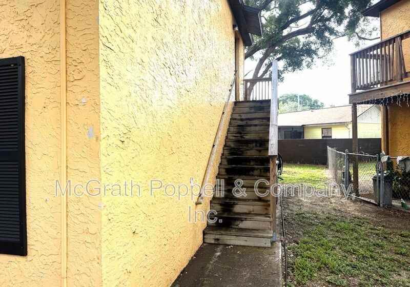 3828 Lakeshore Dr #B - Photo 2 of 13